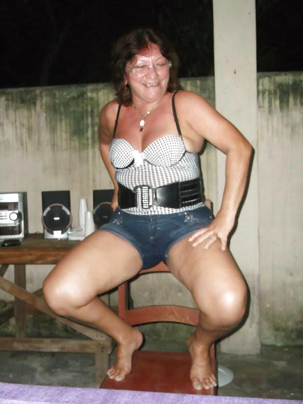 Pies maduros de fb
 #16160462