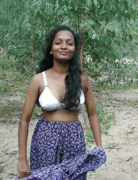 Indian aunty showing 3 #4368861