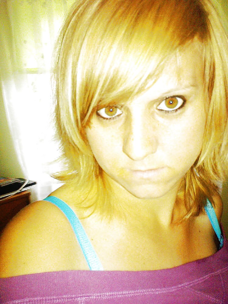 Mi mi mi 
 #18874124