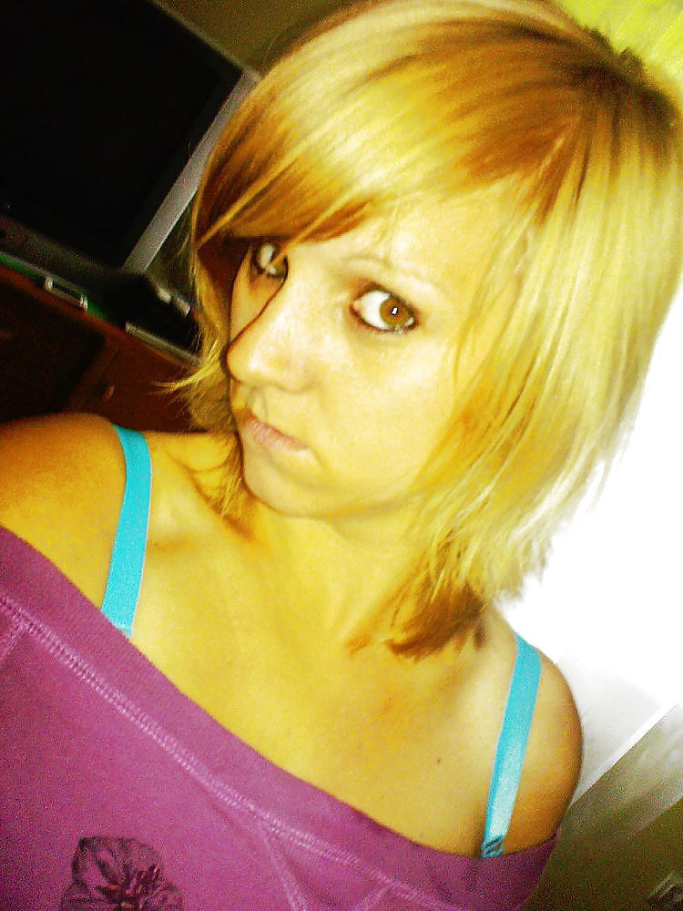 Mi mi mi 
 #18874128