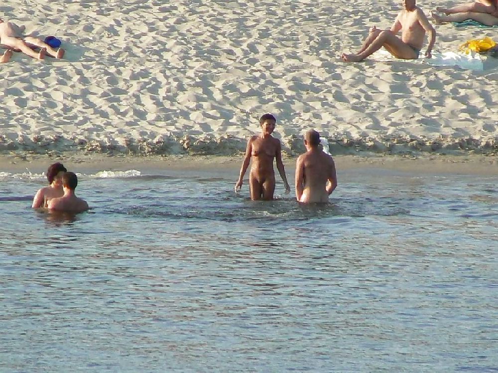 Nude beaches get me keen