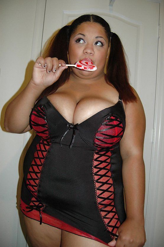 Bright Curvy Beauties 11