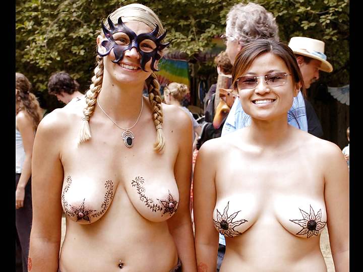 Nude Painted Ladies in Public Fetish Gallery 13 #22210432