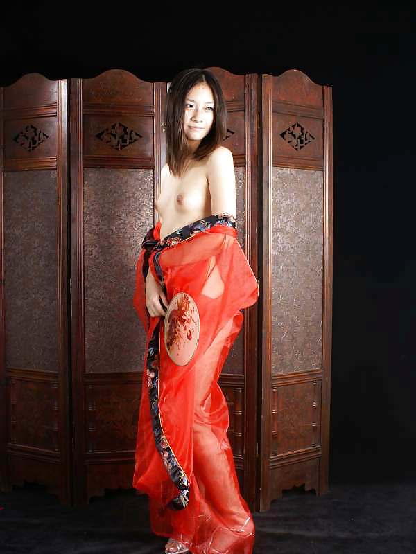 Asiatique femme mure Miika #17071850