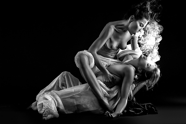 Form and Light #9086956
