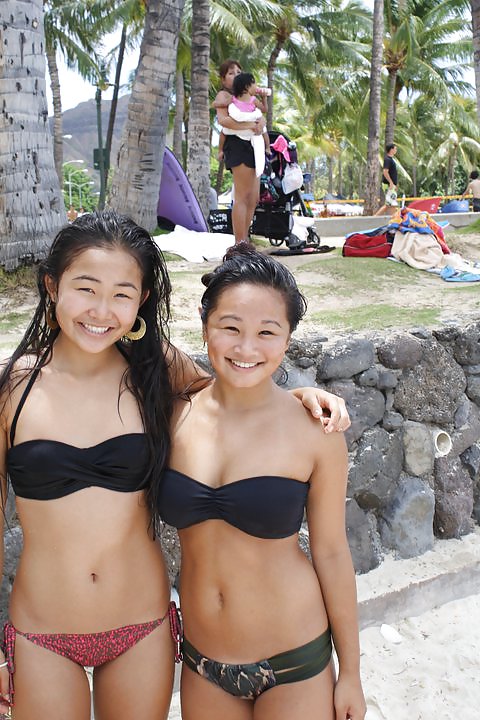 Hawaï Babes Asiatiques #13501858
