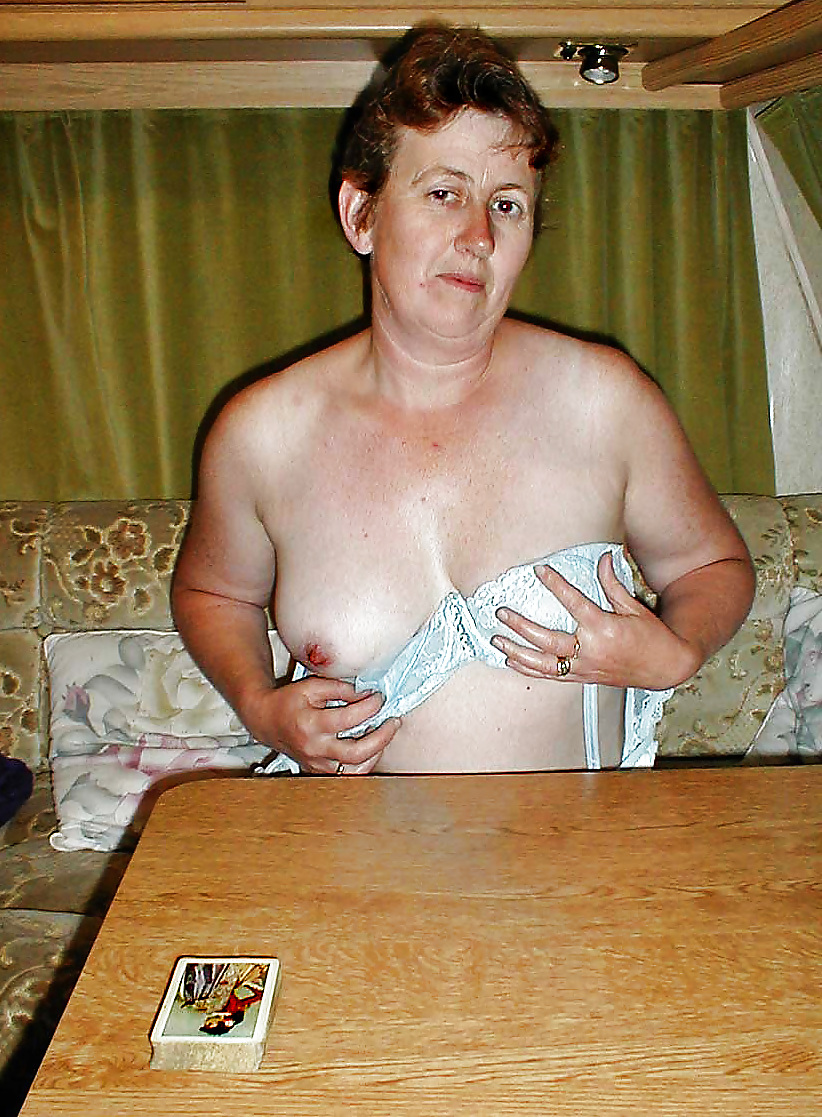 The Simplest of Naked Welsh Wife Elaine #9952219