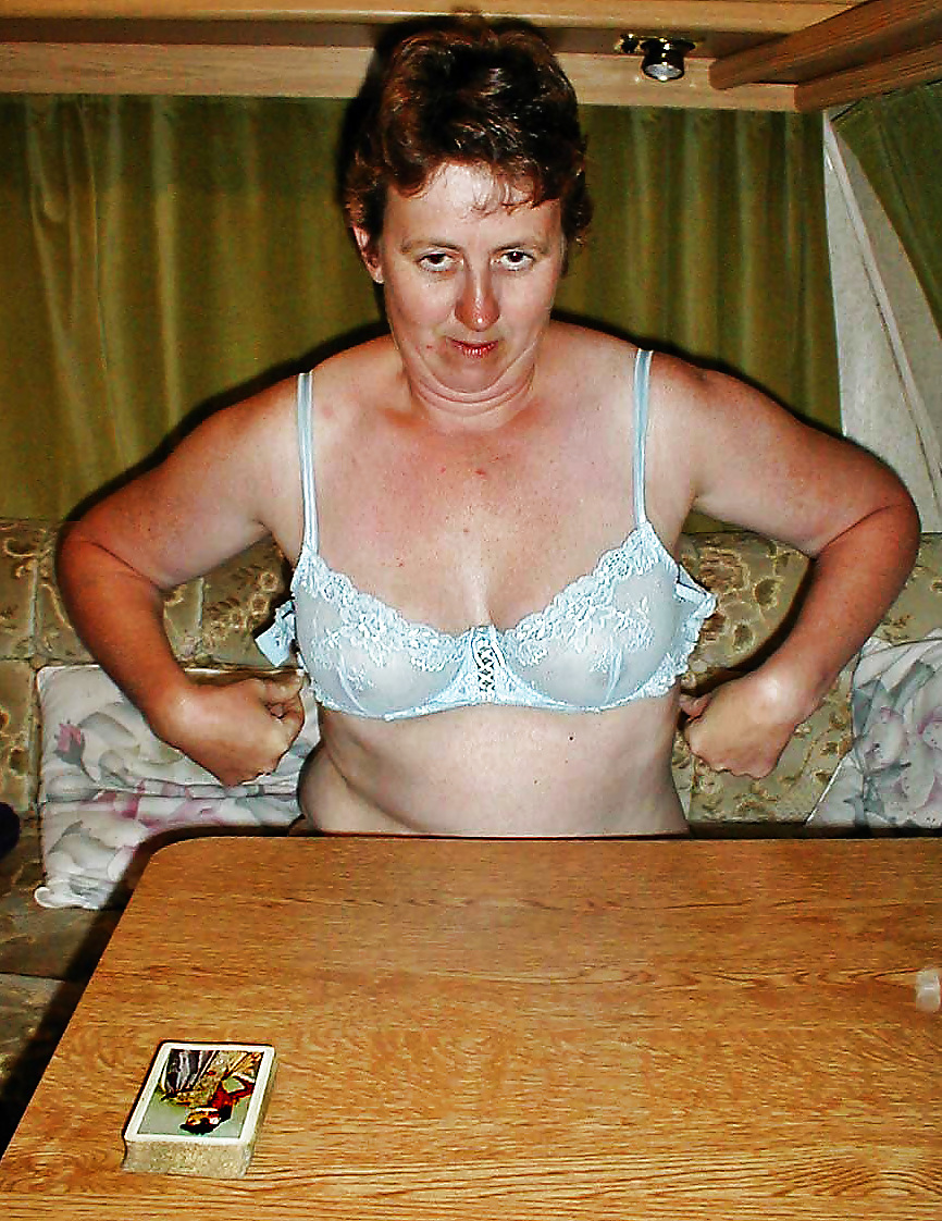 The Simplest of Naked Welsh Wife Elaine #9952239