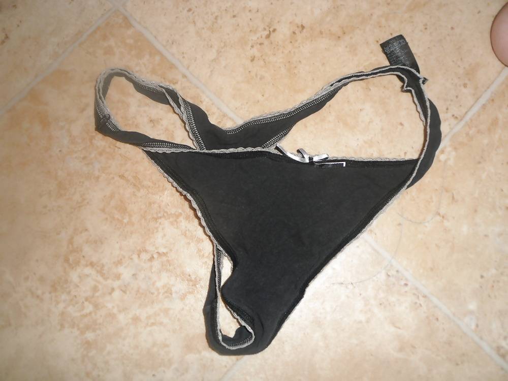 Thongs (4 sale) #3633862