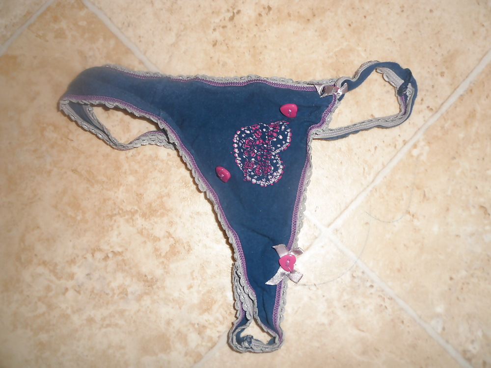 Thongs (4 sale) #3634221