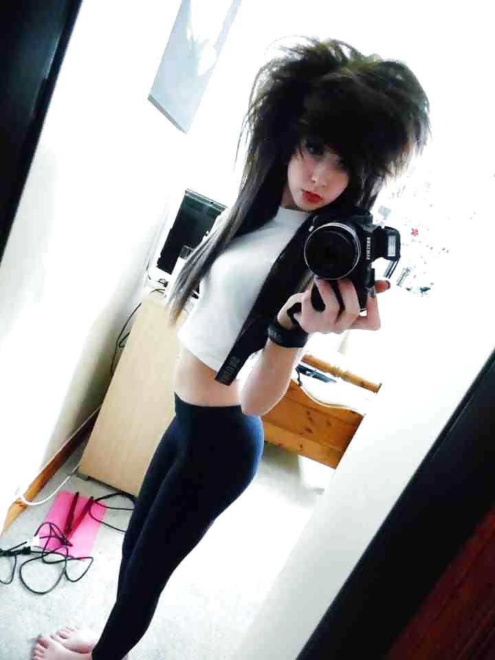 Lara  #17104964
