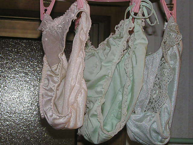 Nylon panties on clotheslines #6057608