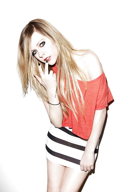 Avril lavigne: the Queen of Rock #22109282