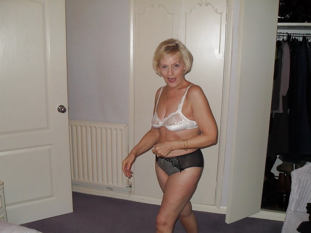 Ich Liebe Echte MILF Reifen Weißen Frauen # 28 #12357936