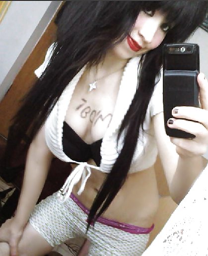 Meee #3743544
