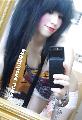 Meee #3743555