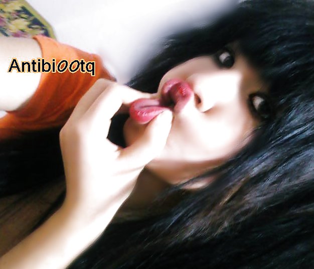 Meee #3743572
