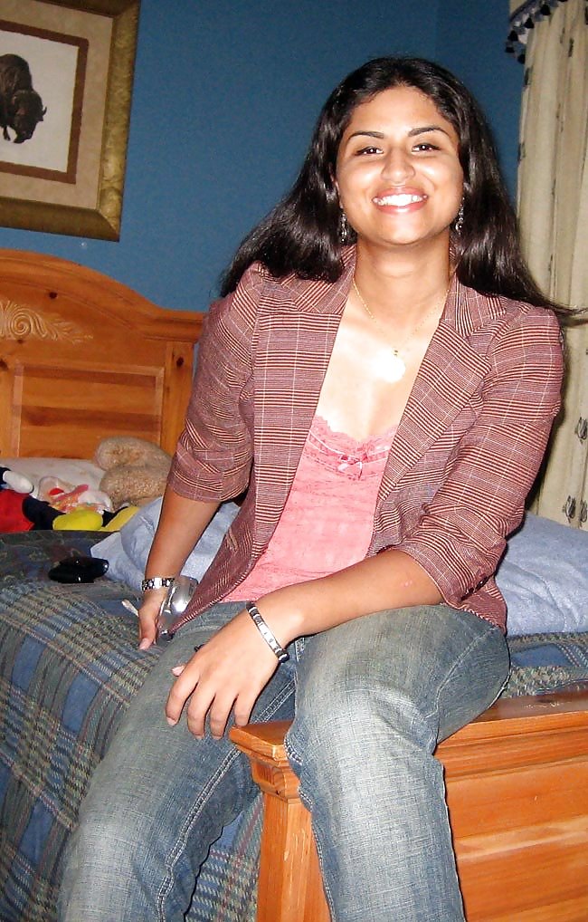 Pakistani
 #14919988