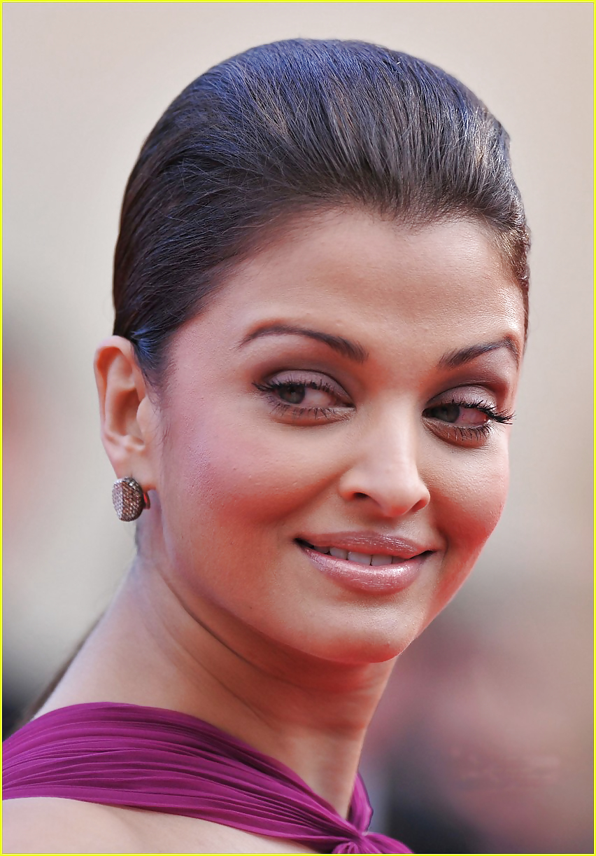 Aish at her best-コメント募集中
 #18498894