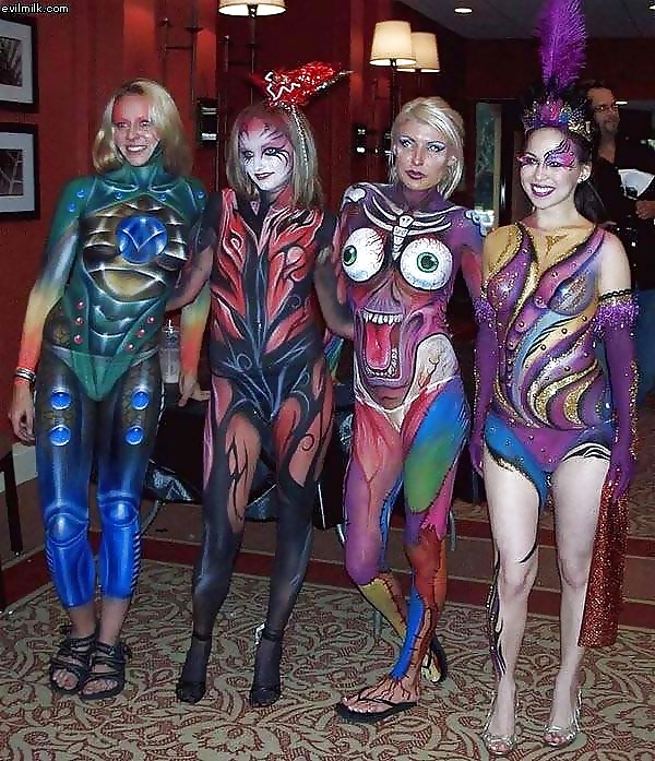 BODY PAINT GIRLS #2746892