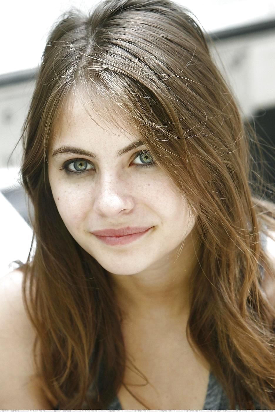 Willa holland (Hottest Young Celebrity) for fan :)  #15420246