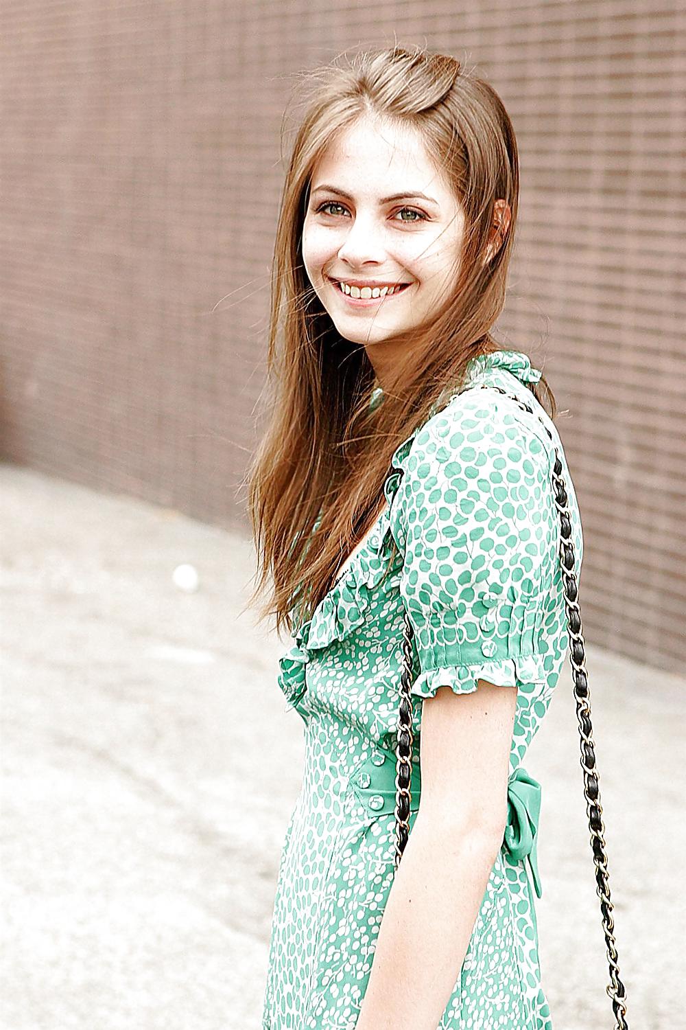 Willa holland (Hottest Young Celebrity) for fan :)  #15420325