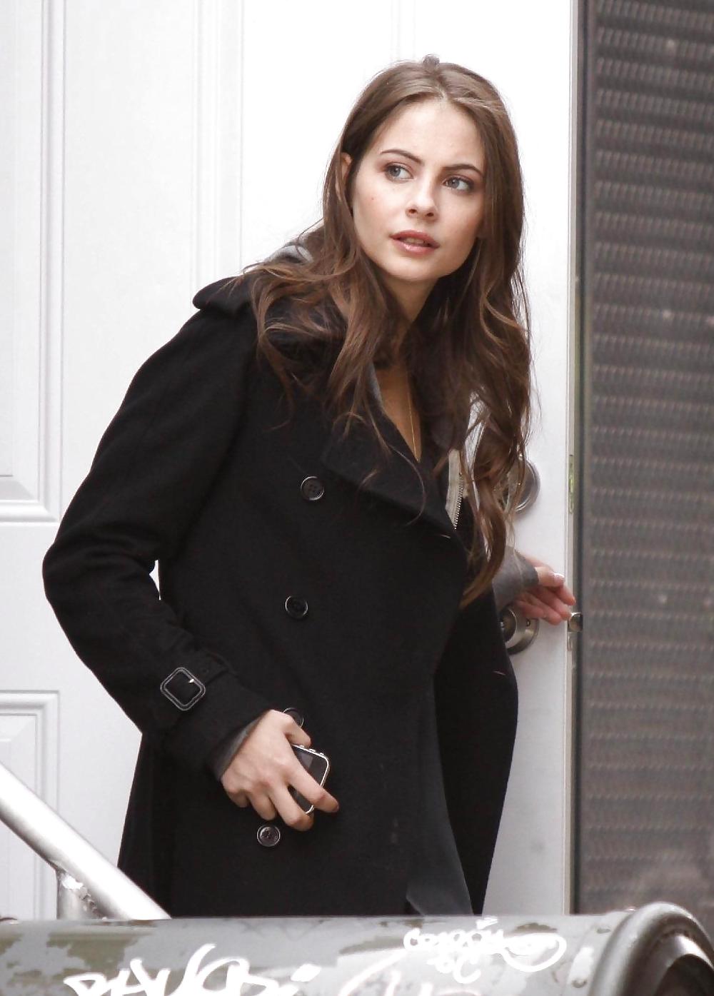 Willa holland (hotest young celebrity) for fan :) 
 #15420399