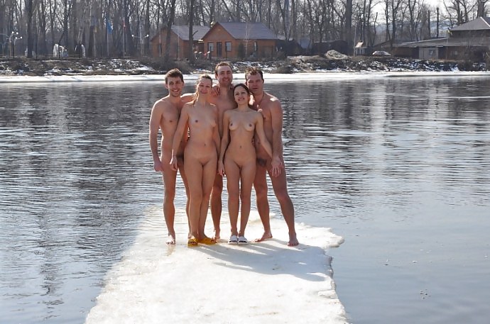 Nudisti
 #21467955