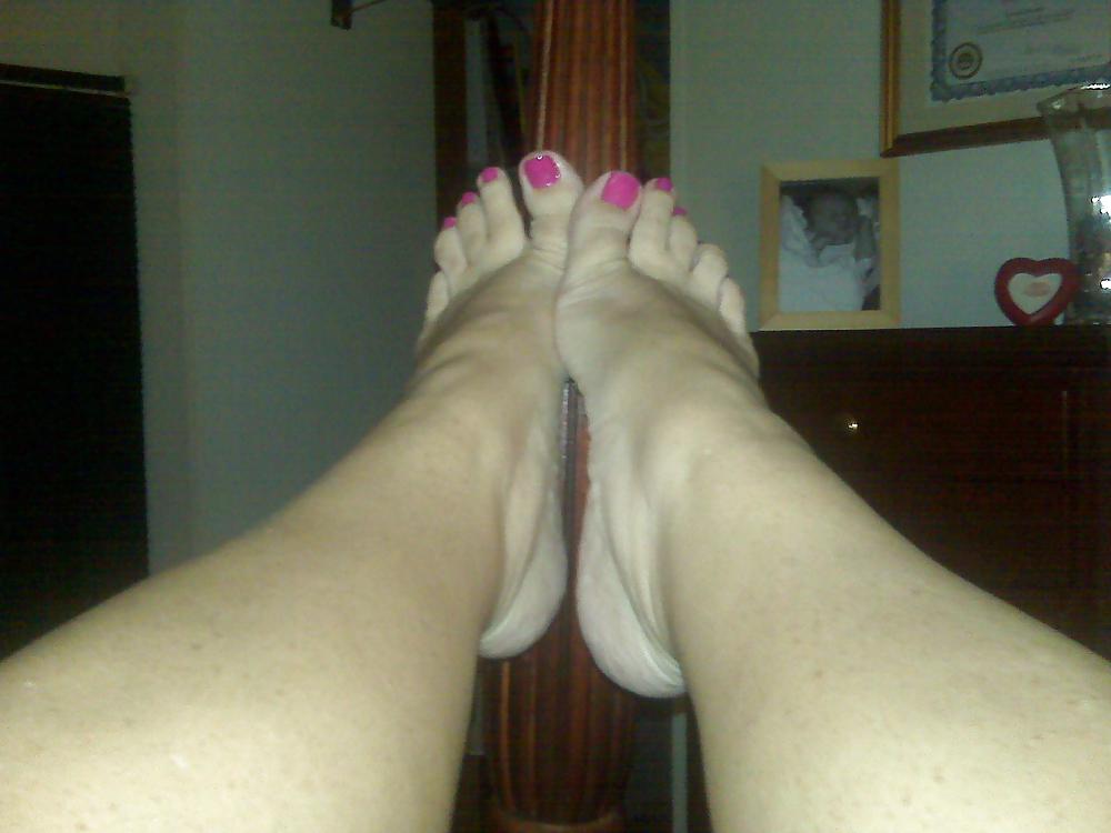 Comment on my girls sexy feet & toes #13173769
