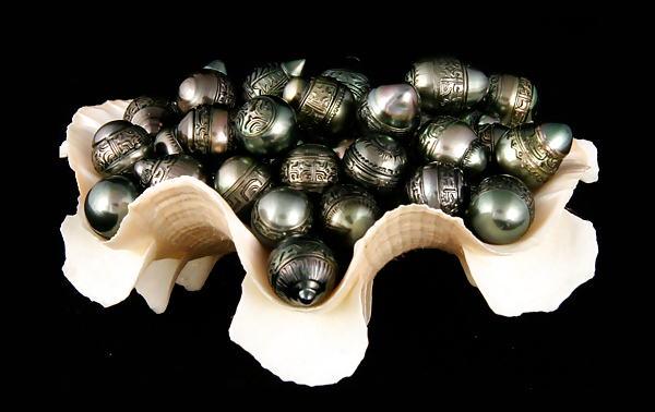 BEAUTIFUL BLACK PEARLS #10687275