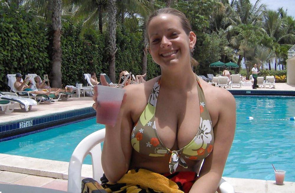 Bikinigirls 3.
 #2403943