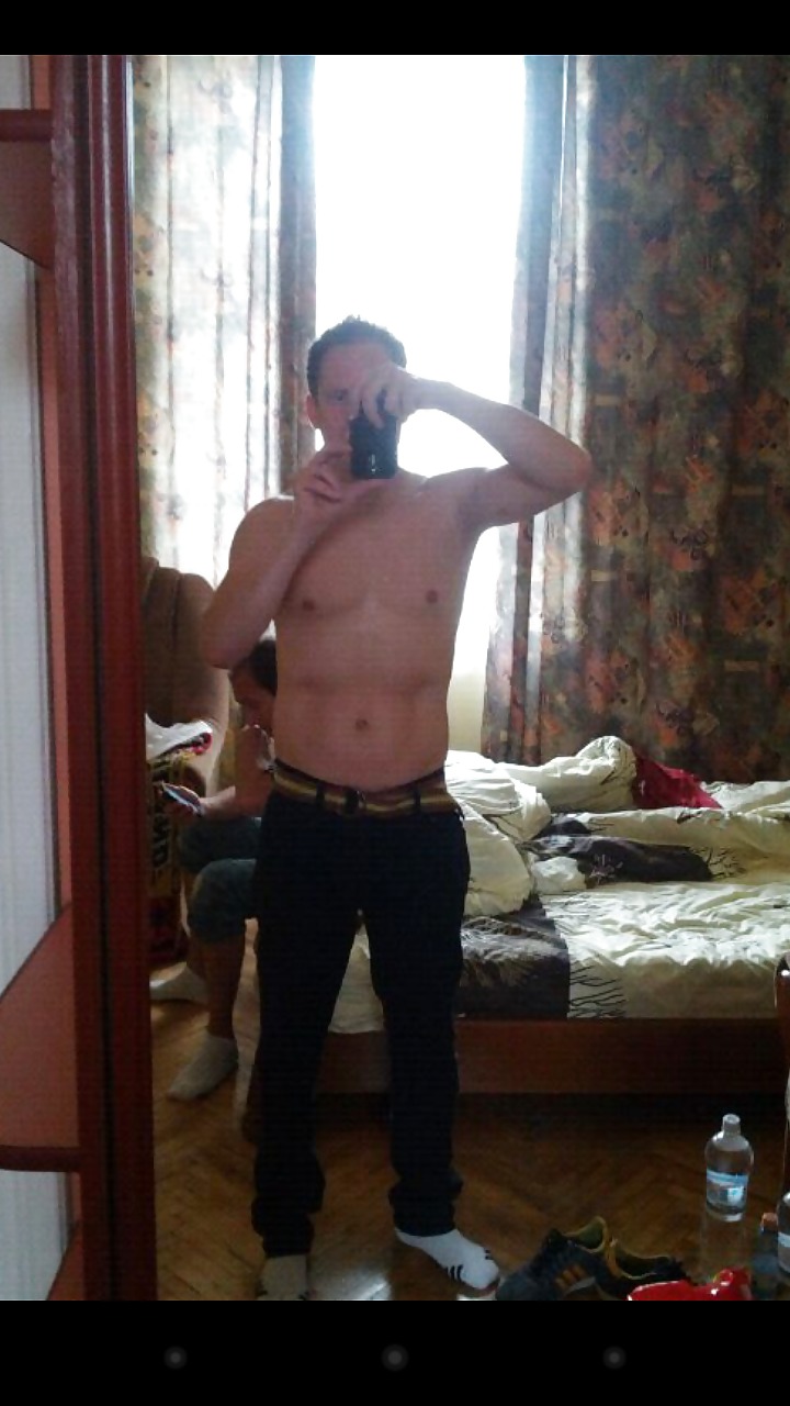 Moi
 #16105105
