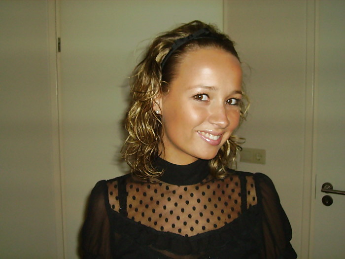 Price these girls #9340908