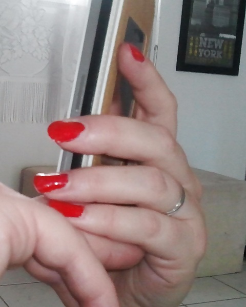 Red nails !! #13660301