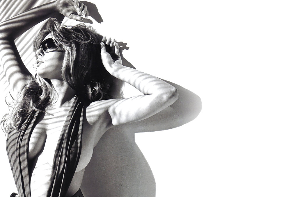 Bonjour madame (03)
 #19615496