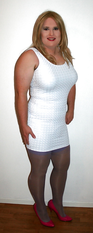 2012 posing #11048414