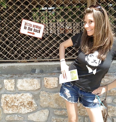 J' aime 83
 #19601703