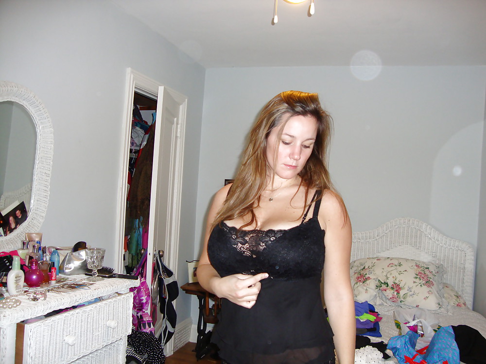 SmutDates Person ID: MotoGirlXXX #10009128