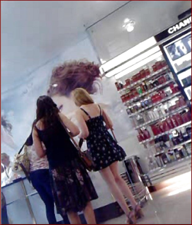 Uuuhh teen with incredible lengthy hair and aesthetic lengthy legs! #9846859