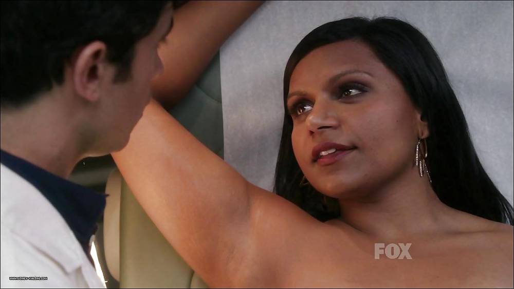 Mindy Kaling's sexy armpits #13566618