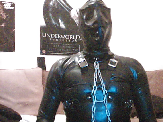 B1ackwolf as Rubber Sub Toy #10464022