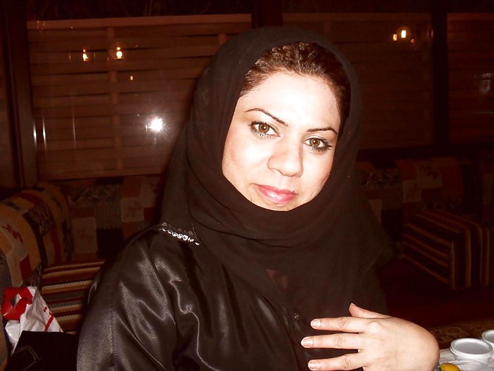 Thick arab with tatoo #9554769