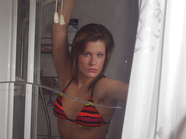 スコットランドの女の子
 #19946397