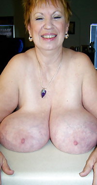 Mature boobs2