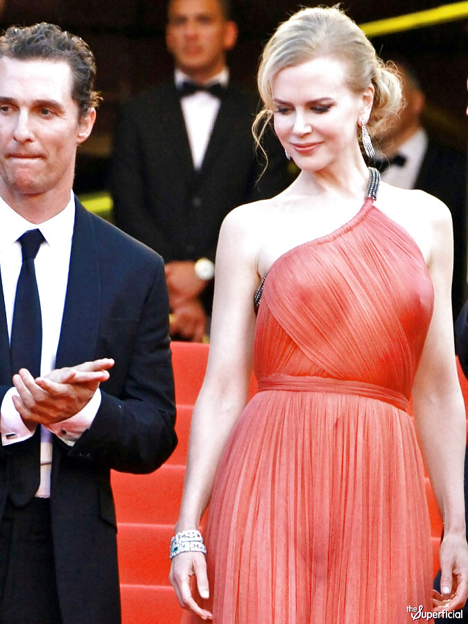 Nichole Kidman Look-Thru #9419279