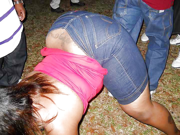 Queens in denims XXXXIII #9298306