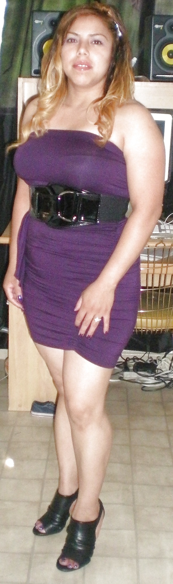 New pics of my wife for big cocks too enjoy #3789034