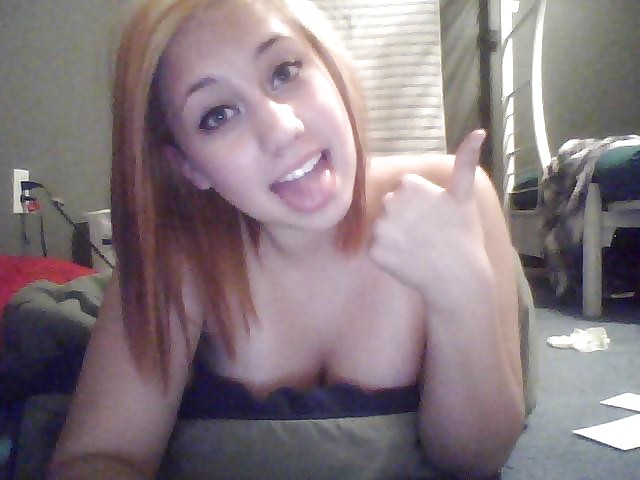 BustyCamTeen From SmutDates.com #7878688