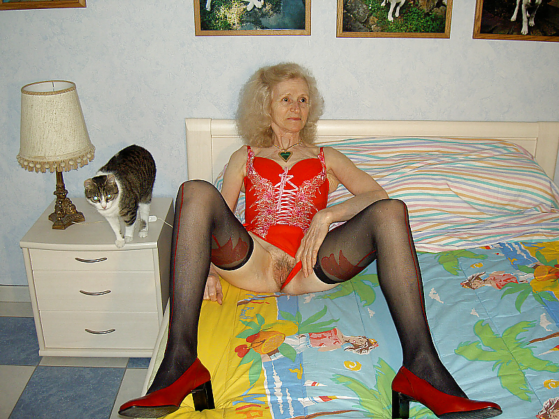 Josee Sexy Granny De Belgium #4615779