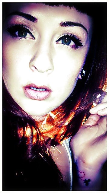 Ginger sonríe
 #18554781